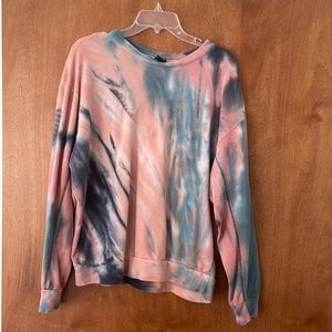 Tie dye crew neck sweatshirt